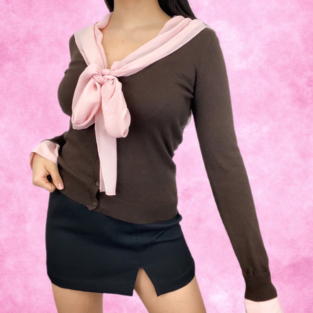 Brown cardigan with pink neck scarf